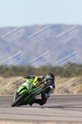 media/Jan-16-2026-CVMA Friday Practice (Fri) [[6f2bf47531]]/5-Racer 4-Trackday1/Session 5 (Turn 16)/